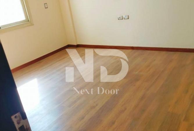 8276783 - Property Image 3