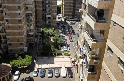 شقة - 3 غرف نوم - 1 حمام للبيع في شارع مدرسة الريادة - سموحة - حي شرق - الاسكندرية