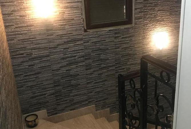 7886518 - Property Image 2