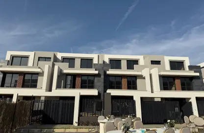 Townhouse - 3 Bedrooms - 3 Bathrooms for sale in La Vista City - New Capital Compounds - New Capital City - Cairo Townhouse - 3 Bedrooms - 3 Bathrooms for sale in La Vista City - New Capital Compounds - New Capital City - Cairo