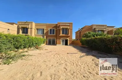 Twin House - 4 Bedrooms - 4 Bathrooms for sale in Royal Meadows - Sheikh Zayed Compounds - Sheikh Zayed City - Giza