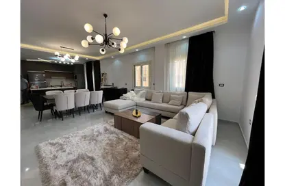 Apartment - 3 Bedrooms - 2 Bathrooms for sale in Belbeis Road   Road 10 - 3rd District - Obour City - Qalyubia