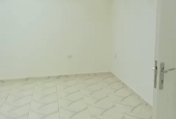 8209516 - Property Image 2