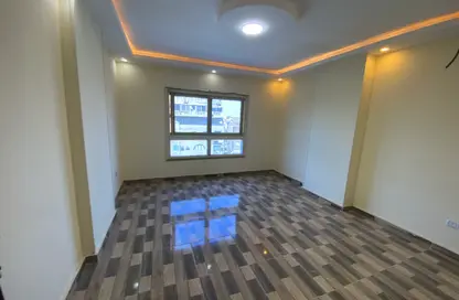 Office Space - Studio - 1 Bathroom for rent in King Faisal St. - El Talbia - Faisal - Hay El Haram - Giza