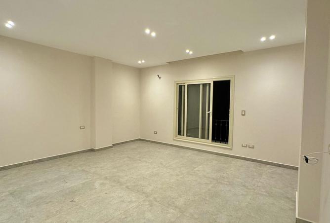 8357530 - Property Image 2