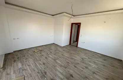 Apartment - 3 Bedrooms - 2 Bathrooms for rent in El Yasmeen 8 - El Yasmeen - New Cairo City - Cairo