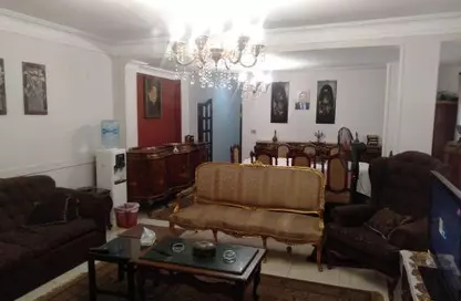 Apartment - 3 Bedrooms - 2 Bathrooms for sale in Ahmed Orabi St. - Mohandessin - Giza
