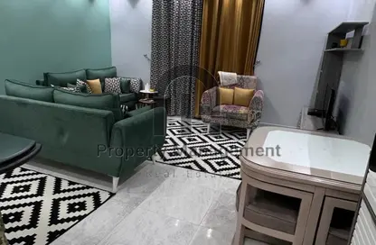 Apartment - 1 Bedroom - 2 Bathrooms for rent in Garden Residence - New Cairo City - Cairo Apartment - 1 Bedroom - 2 Bathrooms for rent in Garden Residence - New Cairo City - Cairo