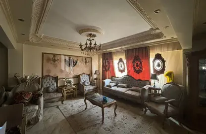 شقة - 3 غرف نوم - 3 حمامات للبيع في شارع 7 - الحي الثالث - مدينة 6 أكتوبر - الجيزة شقة - 3 غرف نوم - 3 حمامات للبيع في شارع 7 - الحي الثالث - مدينة 6 أكتوبر - الجيزة