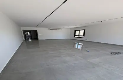 Apartment - 3 Bedrooms - 3 Bathrooms for rent in One 16 - Sheikh Zayed Compounds - Sheikh Zayed City - Giza