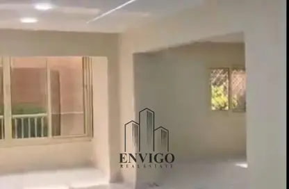 Apartment - 3 Bedrooms - 2 Bathrooms for sale in Rabaa Buildings St. - Ard El Golf - Heliopolis - Masr El Gedida - Cairo
