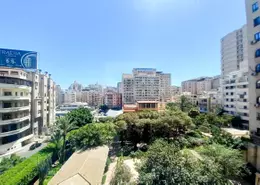 شقة - 3 غرف نوم - 2 حمامات للبيع في شارع حسين باشا - رشدي - حي شرق - الاسكندرية