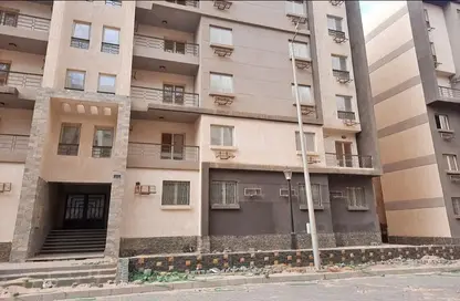 Apartment - 3 Bedrooms - 1 Bathroom for sale in Al Andalus Buildings - Al Andalus District - New Cairo City - Cairo