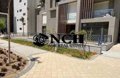 Apartment - 3 Bedrooms - 4 Bathrooms for sale in Eastown - 5th Settlement Compounds - The 5th Settlement - New Cairo City - Cairo