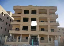 شقة - 3 غرف نوم - 3 حمامات للبيع في المجاورة الثانية - المنطقة الرابعة - مدينة الشروق - القاهرة