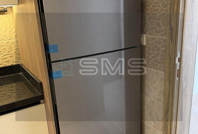 8165891 - Property Image 3