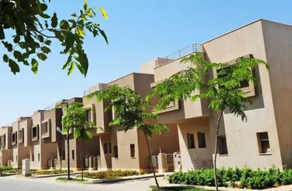 فيلا - 5 غرف نوم - 4 حمامات للبيع في كمبوند فيلدج جاردن القطامية - كمبوندات التجمع الخامس - التجمع الخامس - مدينة القاهرة الجديدة - القاهرة