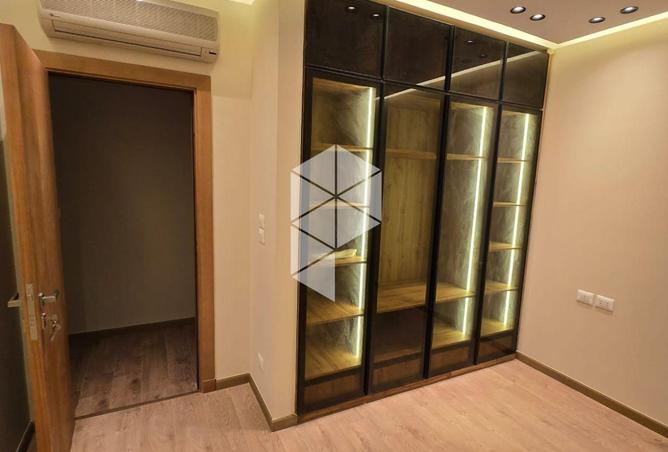 8076204 - Property Image 3