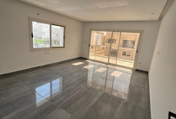7929590 - Property Image 3
