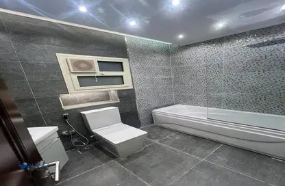 شقة - 3 غرف نوم - 3 حمامات للبيع في شارع مصطفي النحاس - المنطقة السادسة - مدينة نصر - القاهرة