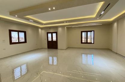 Apartment - 3 Bedrooms - 2 Bathrooms for rent in Touristic 1 - Northern Expansions - 6 October City - Giza