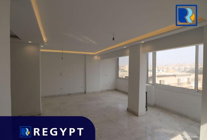 8314452 - Property Image 3