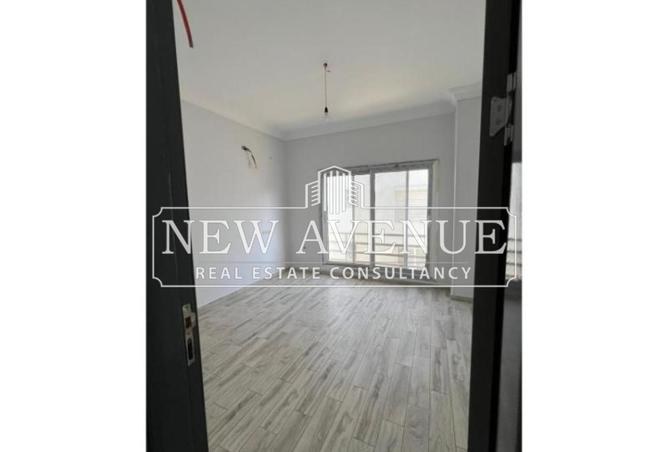 8252103 - Property Image 2