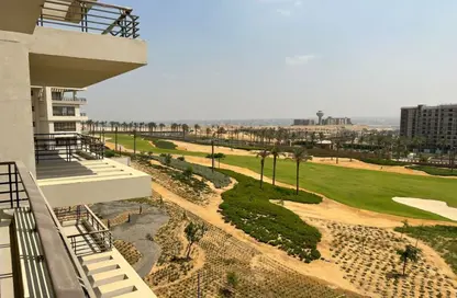 Apartment - 3 Bedrooms - 3 Bathrooms for rent in The Fourteen Golf Residences - Uptown Cairo - Mokattam - Cairo