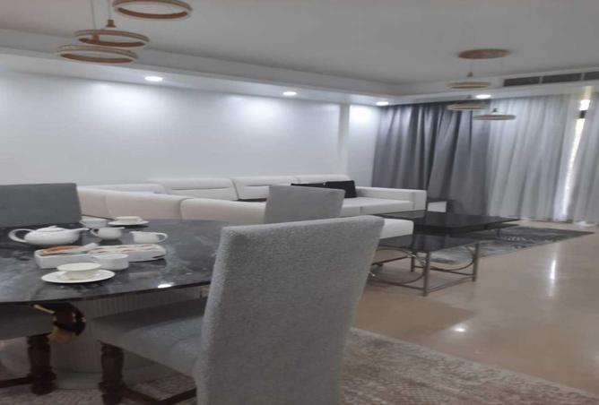 8279500 - Property Image 3