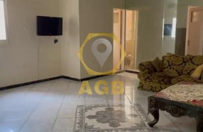 Apartment - 3 Bedrooms - 2 Bathrooms for sale in Al Tadhiya St. - Triumph Square - El Nozha - Cairo