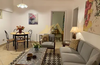 Apartment - 1 Bedroom - 1 Bathroom for rent in Mohamed Mazhar St. - Zamalek - Cairo