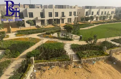 Villa - 5 Bedrooms - 7 Bathrooms for sale in O West - 6 October Compounds - 6 October City - Giza