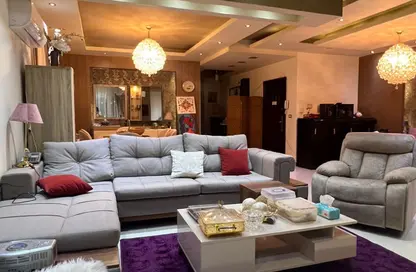 Apartment - 3 Bedrooms - 2 Bathrooms for sale in Ja'far ibn Abi Talib St. - El Yasmeen 4 - El Yasmeen - New Cairo City - Cairo