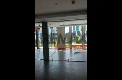 مساحات مكتبية - استوديو - 1 حمام للايجار في بارك ستريت - محور 26 يوليو - الشيخ زايد - الجيزة