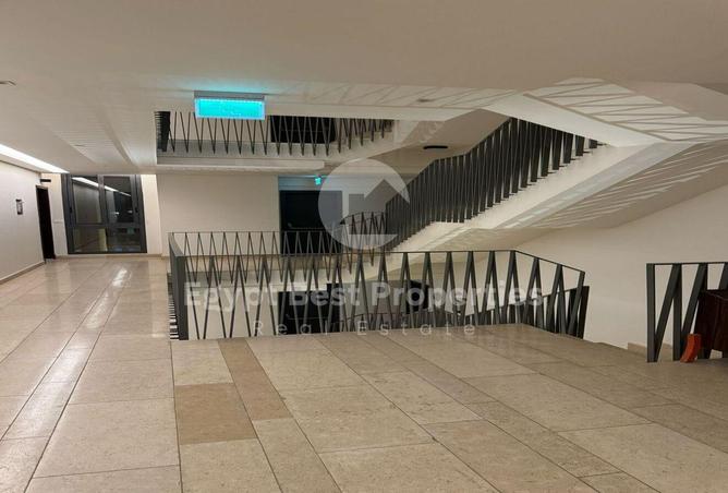 8392941 - صورة العقار 3