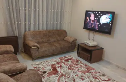 Apartment - 3 Bedrooms - 2 Bathrooms for rent in Al Nozha St. - Ard El Golf - Heliopolis - Masr El Gedida - Cairo