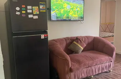 Apartment - 2 Bedrooms - 1 Bathroom for rent in Street 10 - 11th District - Sheikh Zayed City - Giza