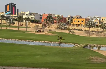 تاون هاوس - 3 غرف نوم - 3 حمامات للبيع في جولف فيوز - طريق مصر اسكندرية الصحراوي - مدينة 6 أكتوبر - الجيزة