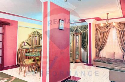 Apartment - 3 Bedrooms - 2 Bathrooms for sale in Khalf Al Akademia St. - Miami - Hay Awal El Montazah - Alexandria