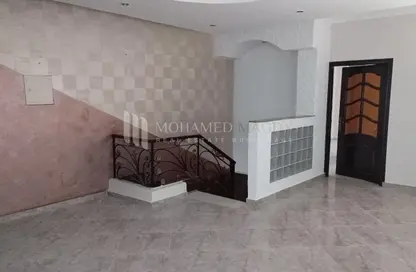 دوبلكس - 3 غرف نوم - 2 حمامات للبيع في شارع 25 - الحي الاول - الشيخ زايد - الجيزة