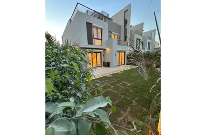 Villa - 5 Bedrooms - 5 Bathrooms for rent in Sodic East - 6th District - New Heliopolis - Cairo