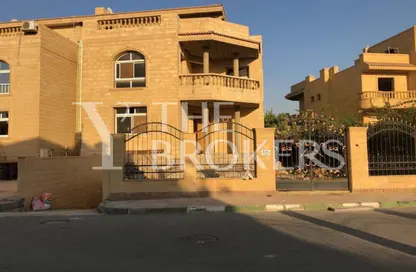 منزل مزدوج - 6 غرف نوم - 6 حمامات للبيع في لاروز - كمبوندات التجمع الخامس - التجمع الخامس - مدينة القاهرة الجديدة - القاهرة