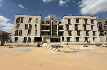 Apartment - 2 Bedrooms - 2 Bathrooms for sale in Village West - Sheikh Zayed Compounds - Sheikh Zayed City - Giza