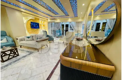 Apartment - 3 Bedrooms - 3 Bathrooms for sale in Tiba St. - Mohandessin - Giza Apartment - 3 Bedrooms - 3 Bathrooms for sale in Tiba St. - Mohandessin - Giza