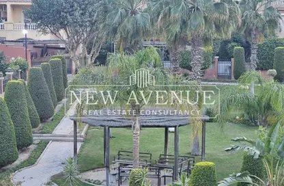 Villa - 5 Bedrooms - 4 Bathrooms for sale in Fleur De Ville - South Investors Area - New Cairo City - Cairo