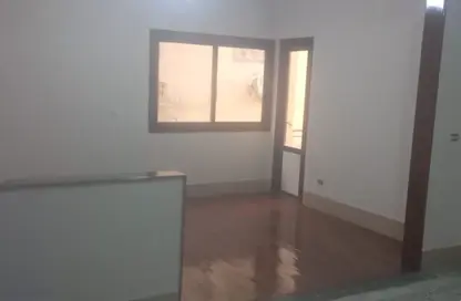 شقة - 4 غرف نوم - 2 حمامات للبيع في ميدان الاسماعيليه - ميدان الاسماعيليه - مصر الجديدة - القاهرة