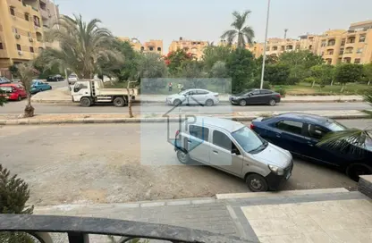شقة - 3 غرف نوم - 2 حمامات للبيع في المستثمرين الجنوبية - مدينة القاهرة الجديدة - القاهرة