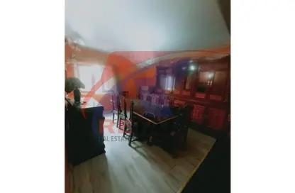 Apartment - 4 Bedrooms - 2 Bathrooms for rent in Mohamed Farid St. - El Hegaz Square - El Nozha - Cairo