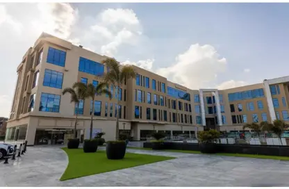 Clinic - Studio - 1 Bathroom for sale in Mivida - 5th Settlement Compounds - The 5th Settlement - New Cairo City - Cairo