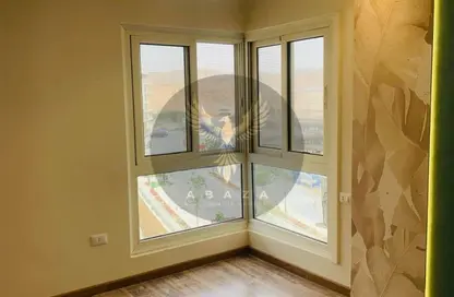Apartment - 3 Bedrooms - 2 Bathrooms for sale in Mountain View iCity - 5th Settlement Compounds - The 5th Settlement - New Cairo City - Cairo